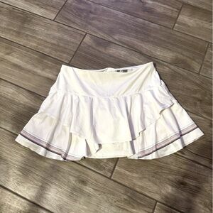 Lucky in Love x KSwiss White Layered Women's Skort golf tennis size small